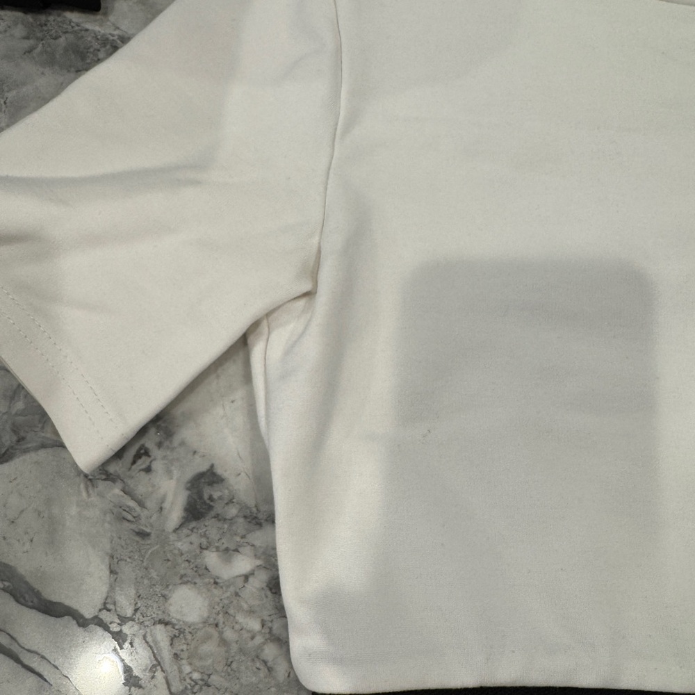 Louis Vuitton White Short Sleeve Cropped Tee with Black Monogram Hem s 38 - Picture 4 of 5